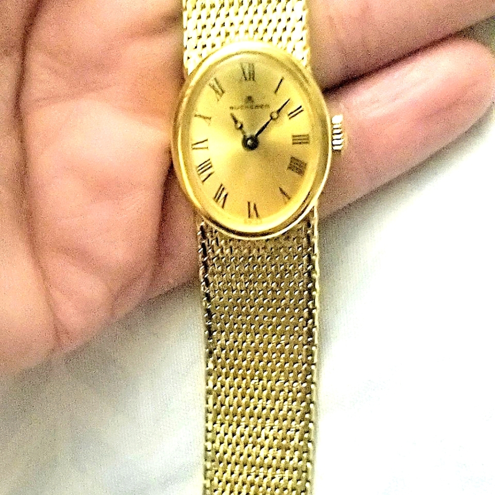 Bucherer Gold Swiss made Stunning 17 jewel watch
